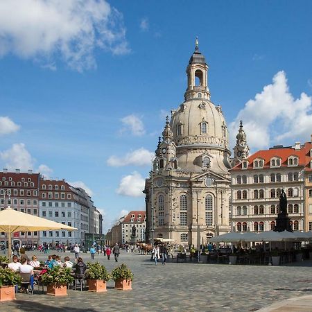 Grosses Apartment Im Zentrum Von Dresden, 2 Schlafzimmer, 2 Baeder, Balkon المظهر الخارجي الصورة